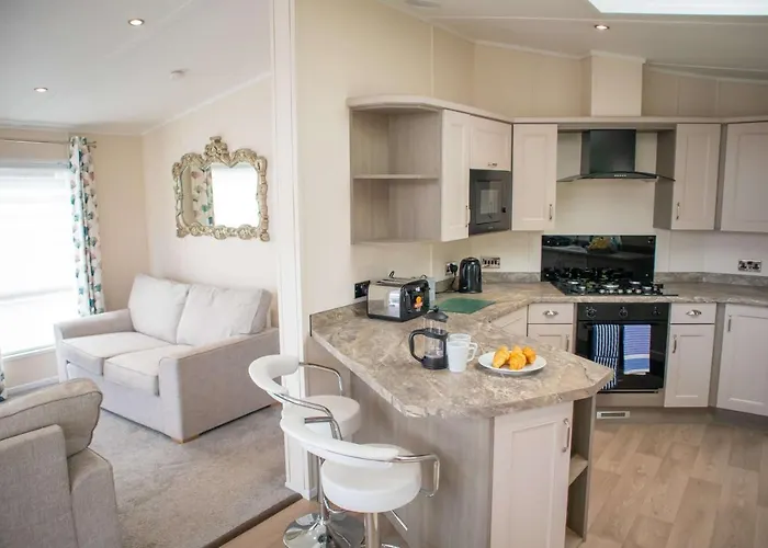 Penny With Hot Tub 别墅