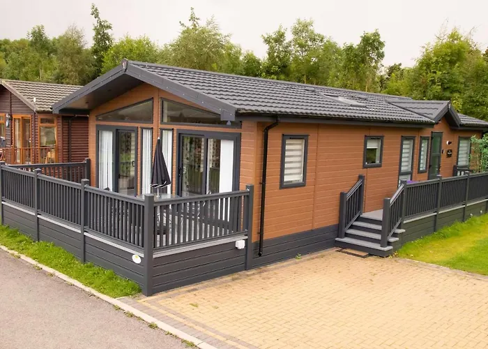 Penny With Hot Tub 别墅